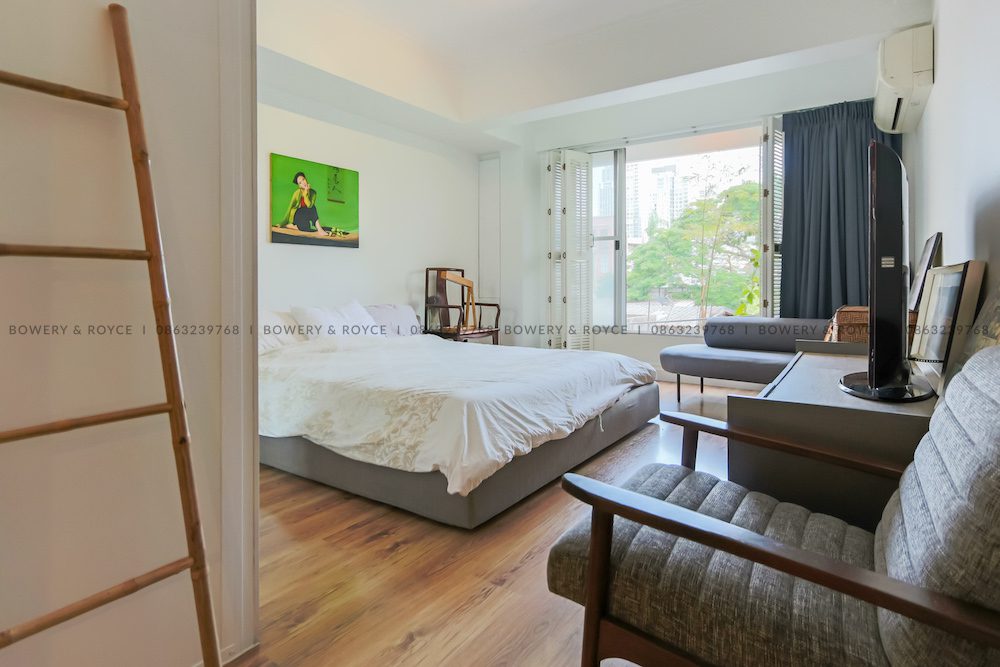Cozy & Spacious Three Bedroom Plus Maid Condo for Rent in Thong Lor