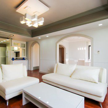 Large two bedroom condo for rent in Thonglor