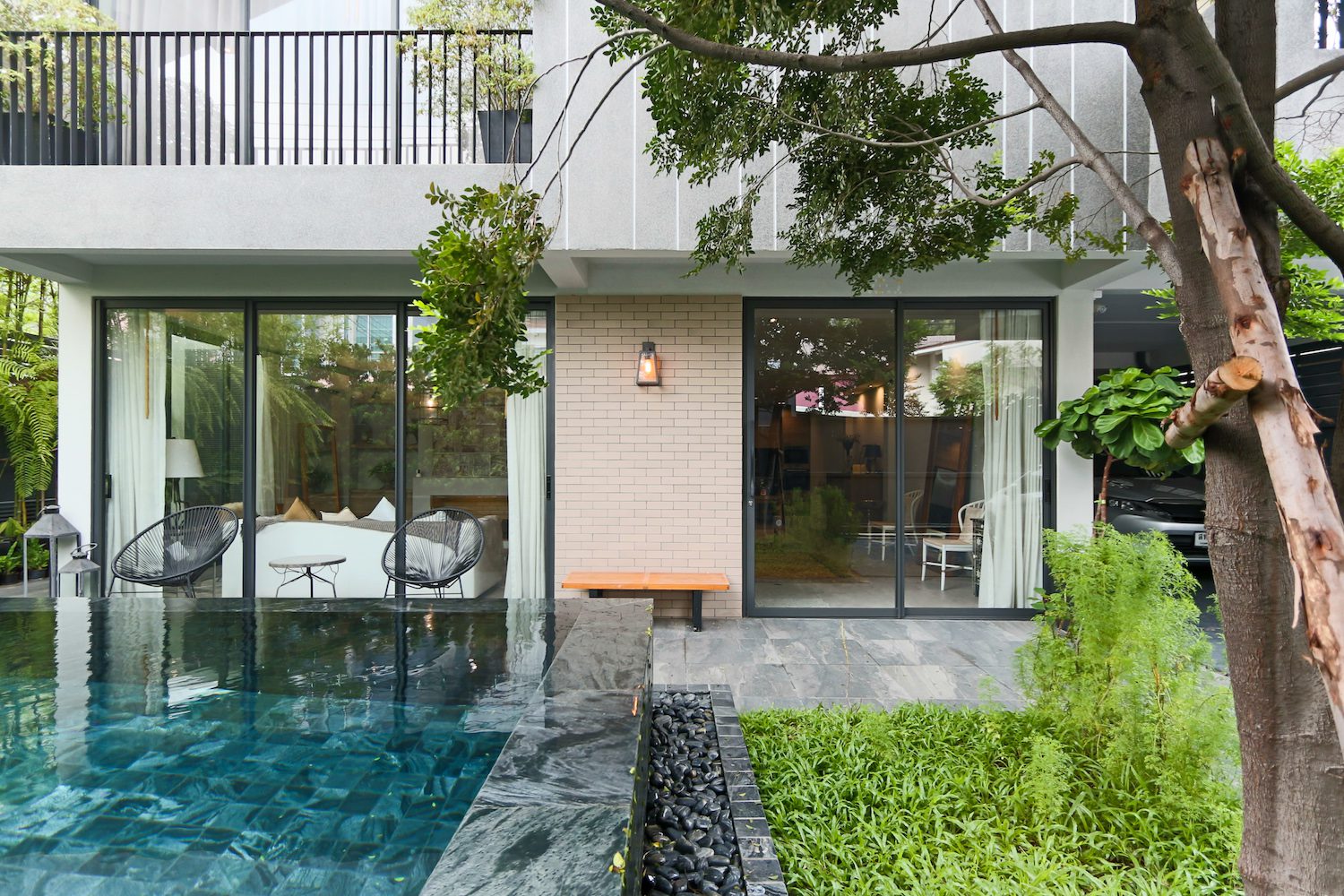 Modern contemporary four bedroom detached house for sale in Phra Khanong