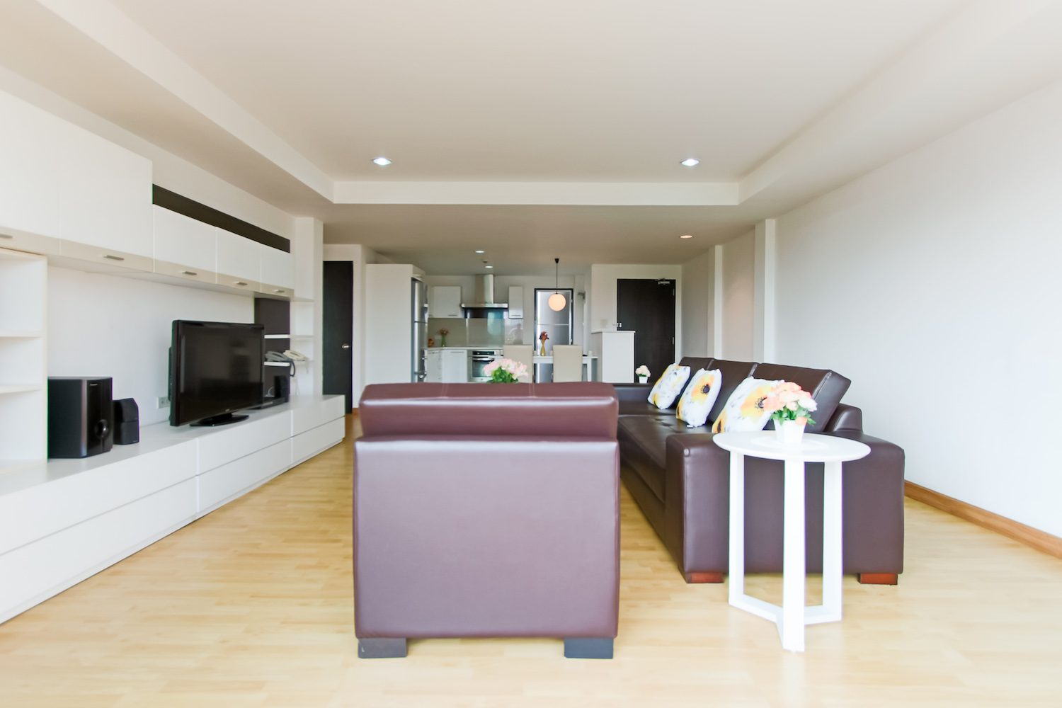 Inviting Two Bedroom Condo For Rent in Ekkamai