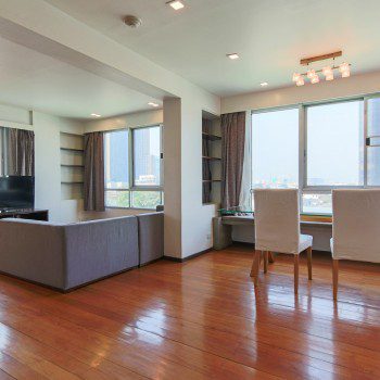 Spacious One Bedroom Condo for Rent and for Sale in Thong Lor