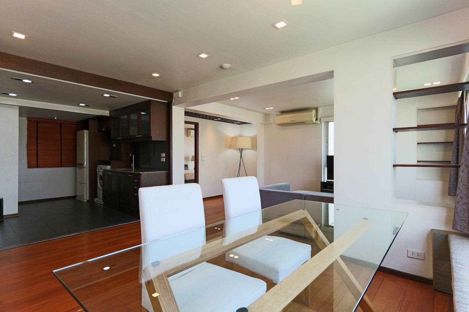 Spacious One Bedroom Condo for Rent and for Sale in Thong Lor 5