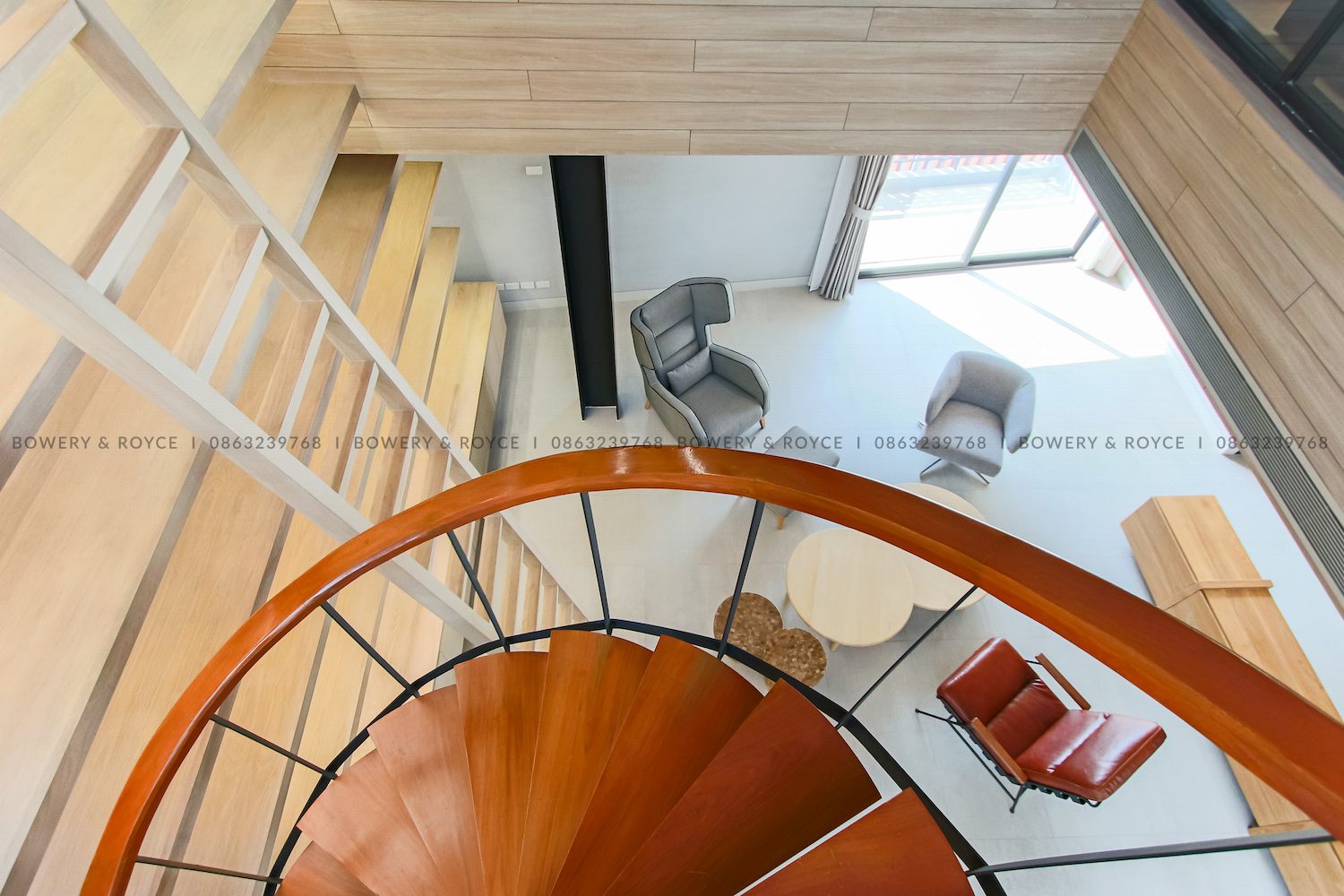 Modern Office Building With Penthouse and a Private Pool for Sale in Ekkamai