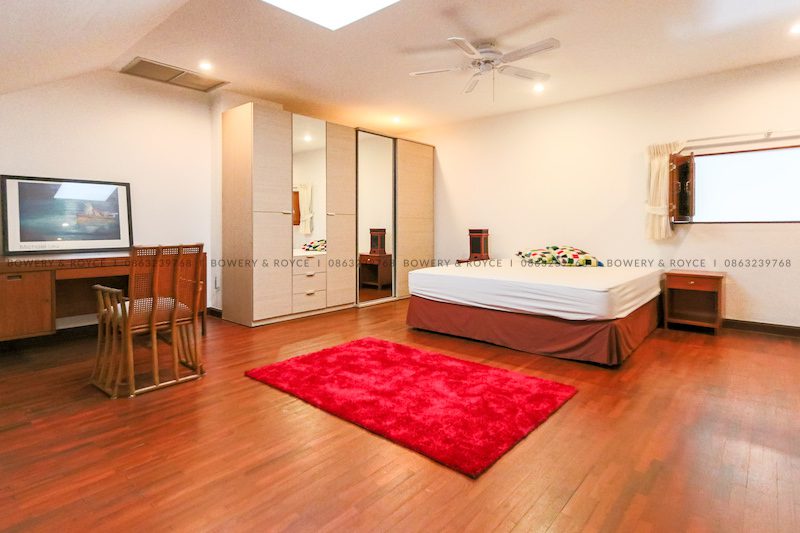 Residential Four Bedroom Duplex Apartment for Rent in Phrom Phong