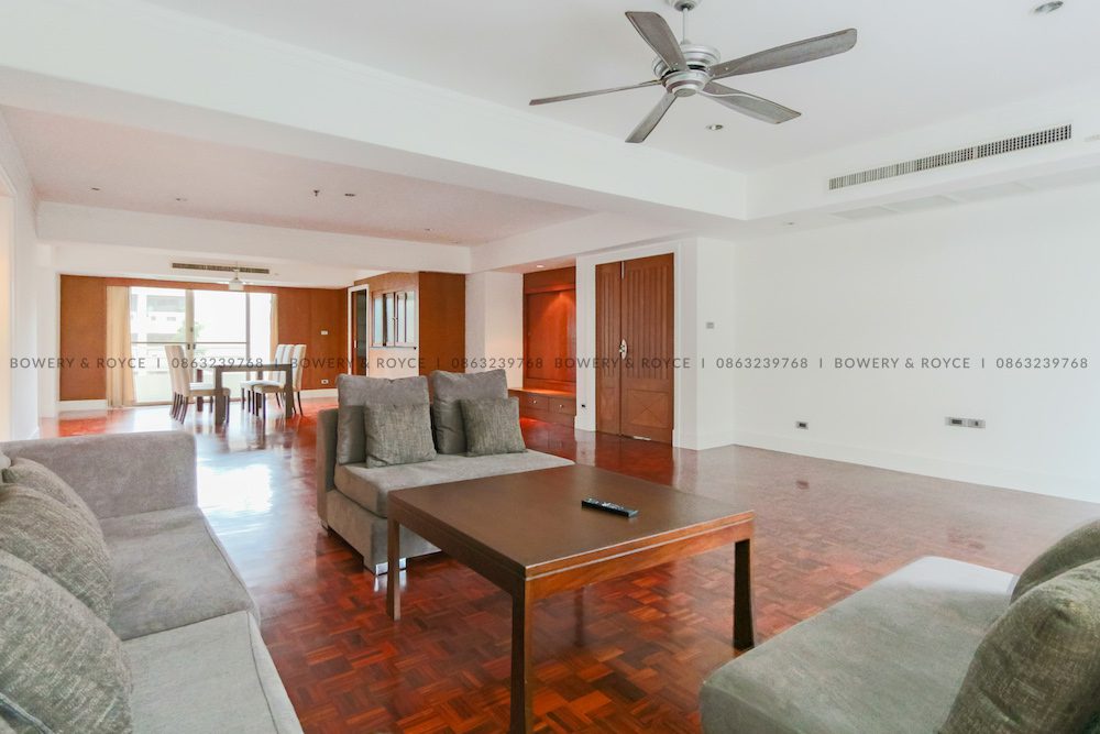 Large Three Bedroom Apartment for Rent in Phrom Phong