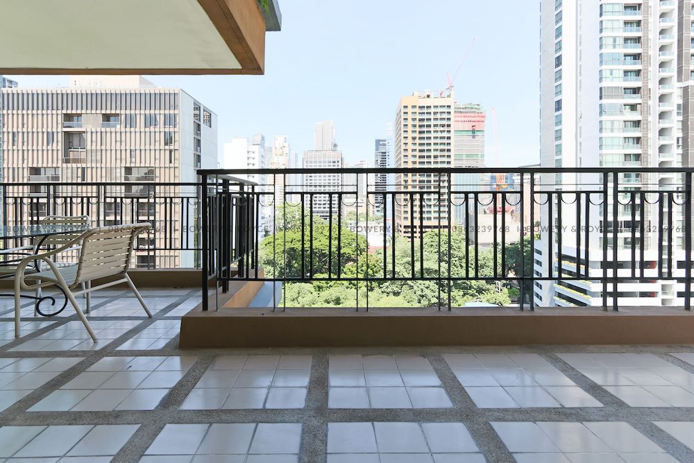 Large Three Bedroom Plus Maid Apartment for Rent in Phrom Phong