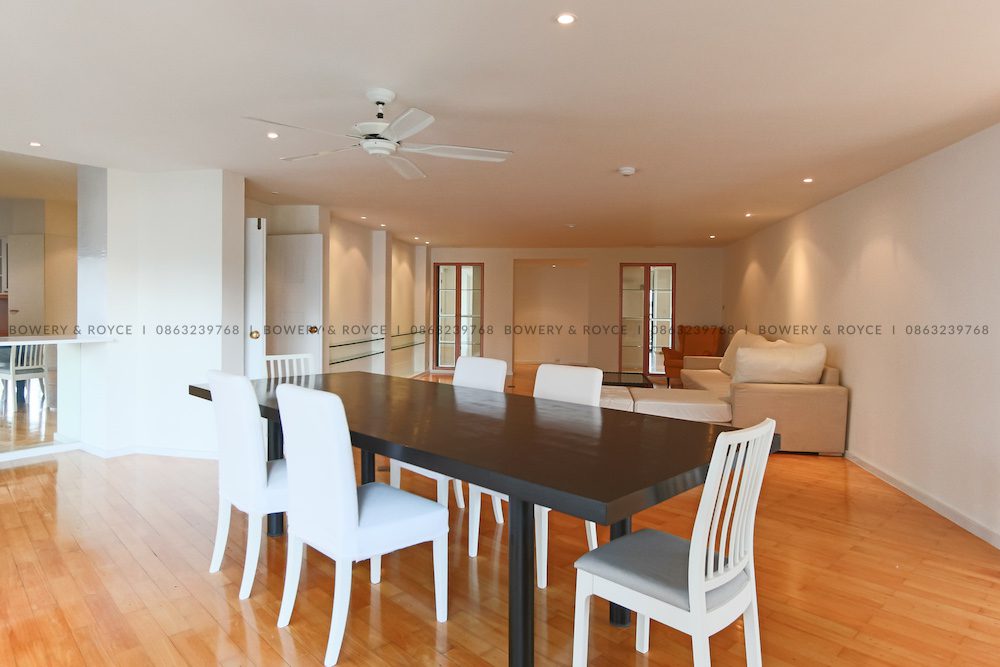 Large Three Bedroom Plus Maid Apartment for Rent in Phrom Phong