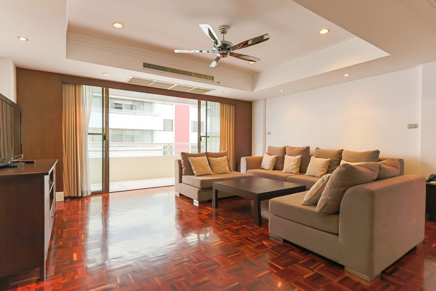 Spacious Four Bedroom Apartment for Rent in Phrom Phong-1