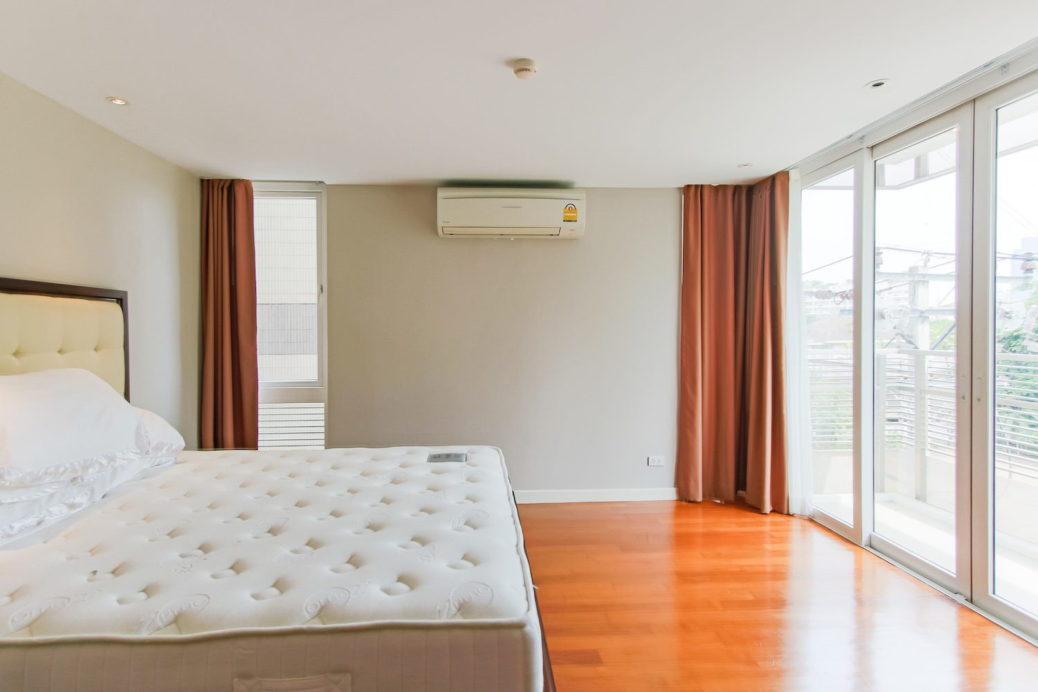Premium Three Bedroom Condo for Rent in Thong Lor