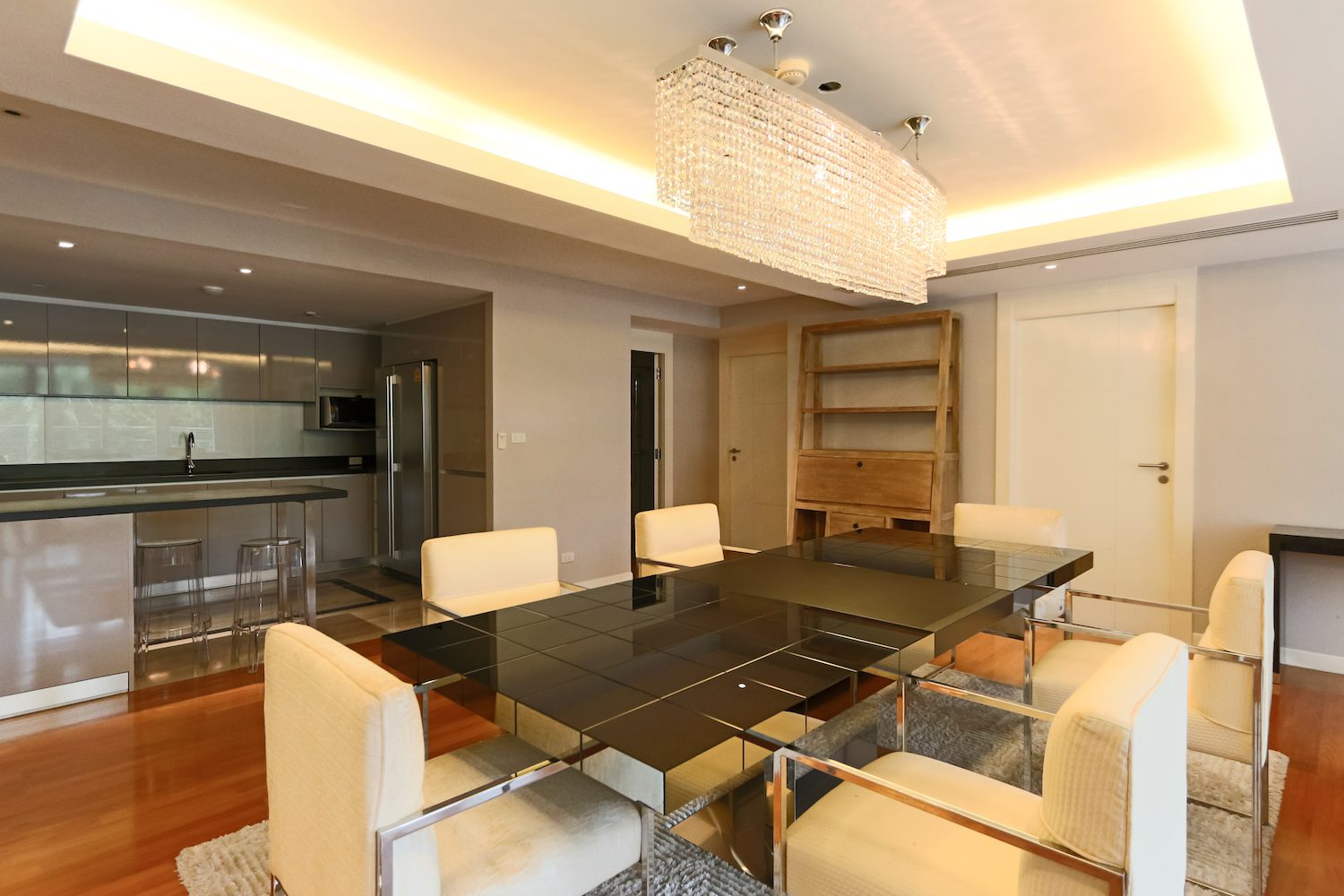 Premium Three Bedroom Condo for Rent in Thong Lor
