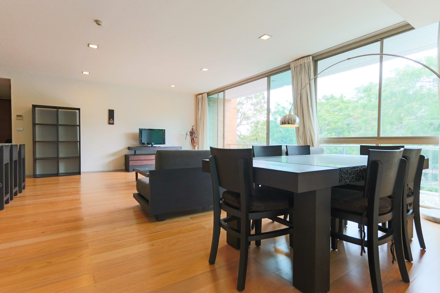 Green View Two Bedroom Condo for Rent in Phra Khanong
