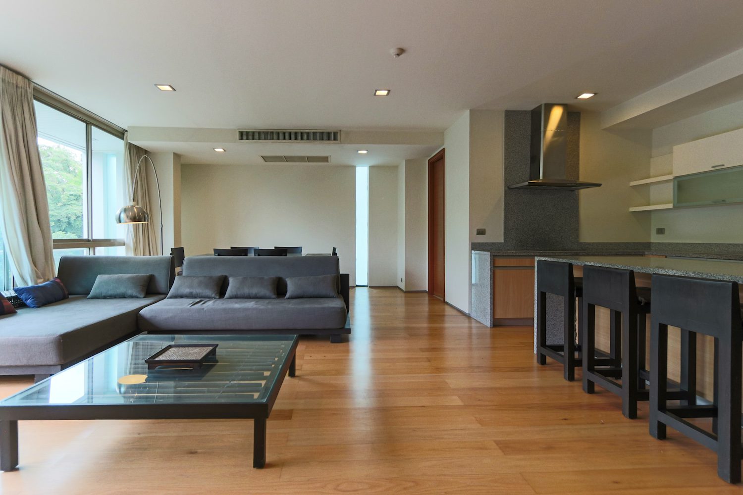 Green View Two Bedroom Condo for Rent in Phra Khanong