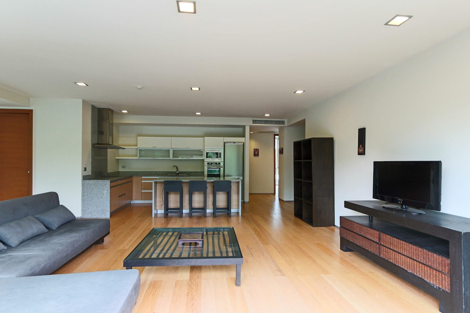 Green View Two Bedroom Condo for Rent in Phra Khanong