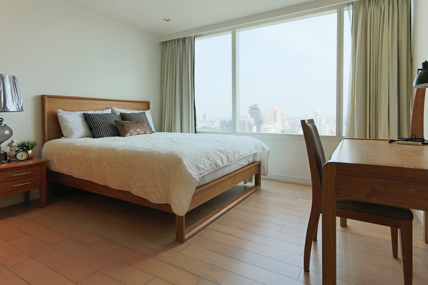 Cozy two bedroom condo for rent in Thong lor