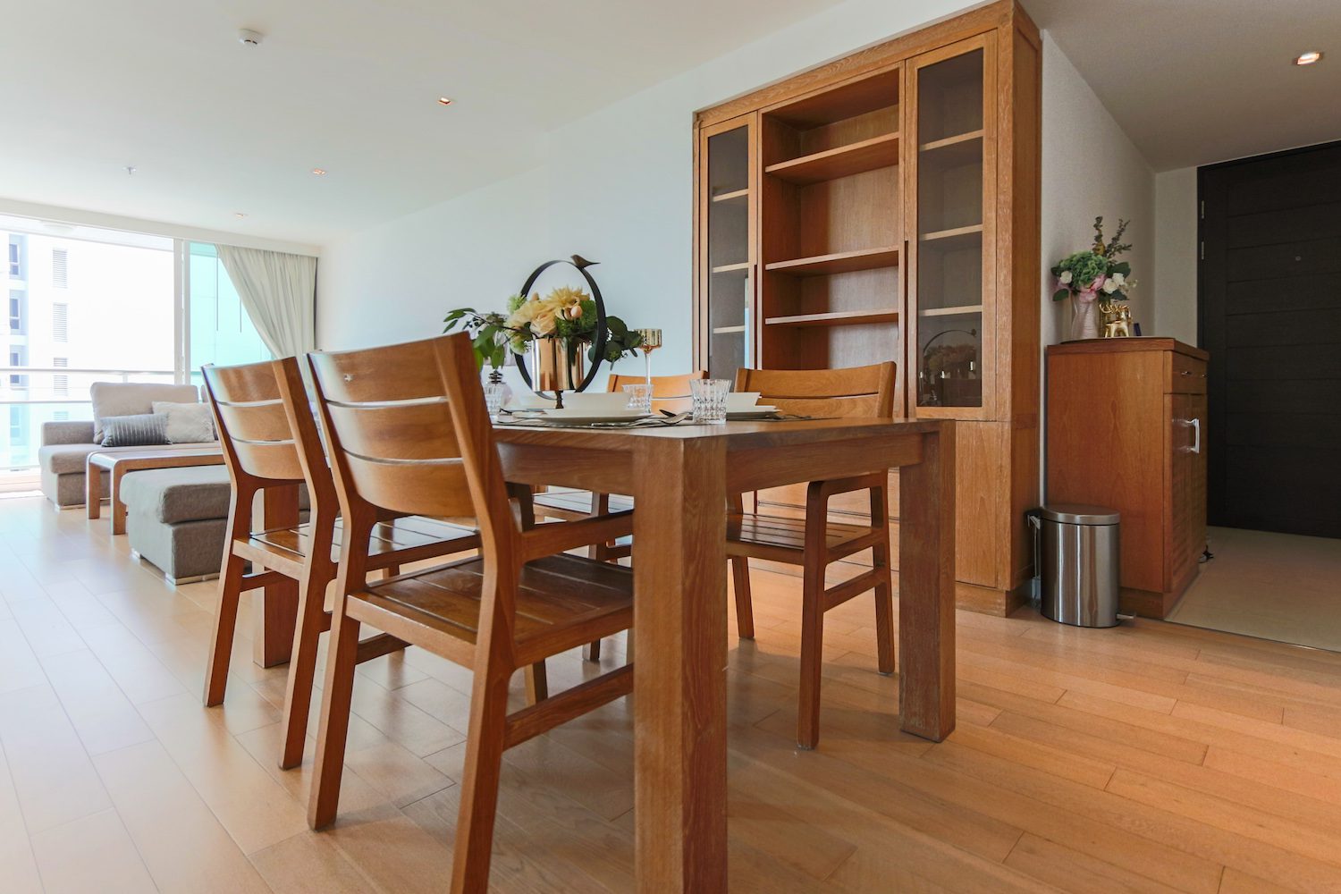 Cozy two bedroom condo for rent in Thong lor
