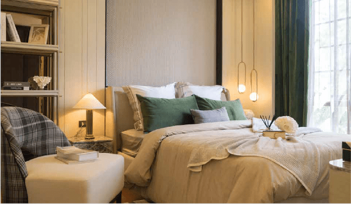 Prestigious Five Bedroom Townhouse for Sale in Phrom Phong