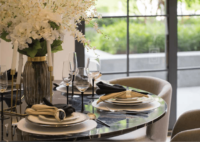 Prestigious Five Bedroom Townhouse for Sale in Phrom Phong