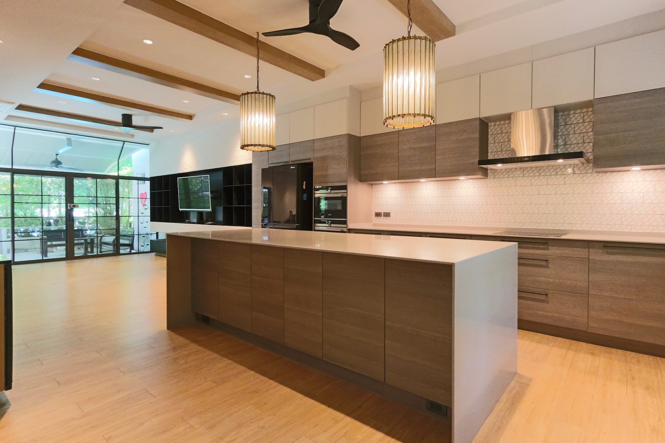modern-four-bedroom-townhouse-for-rent-in-thonglor-1 Modern Four bedroom townhouse for rent in Thonglor