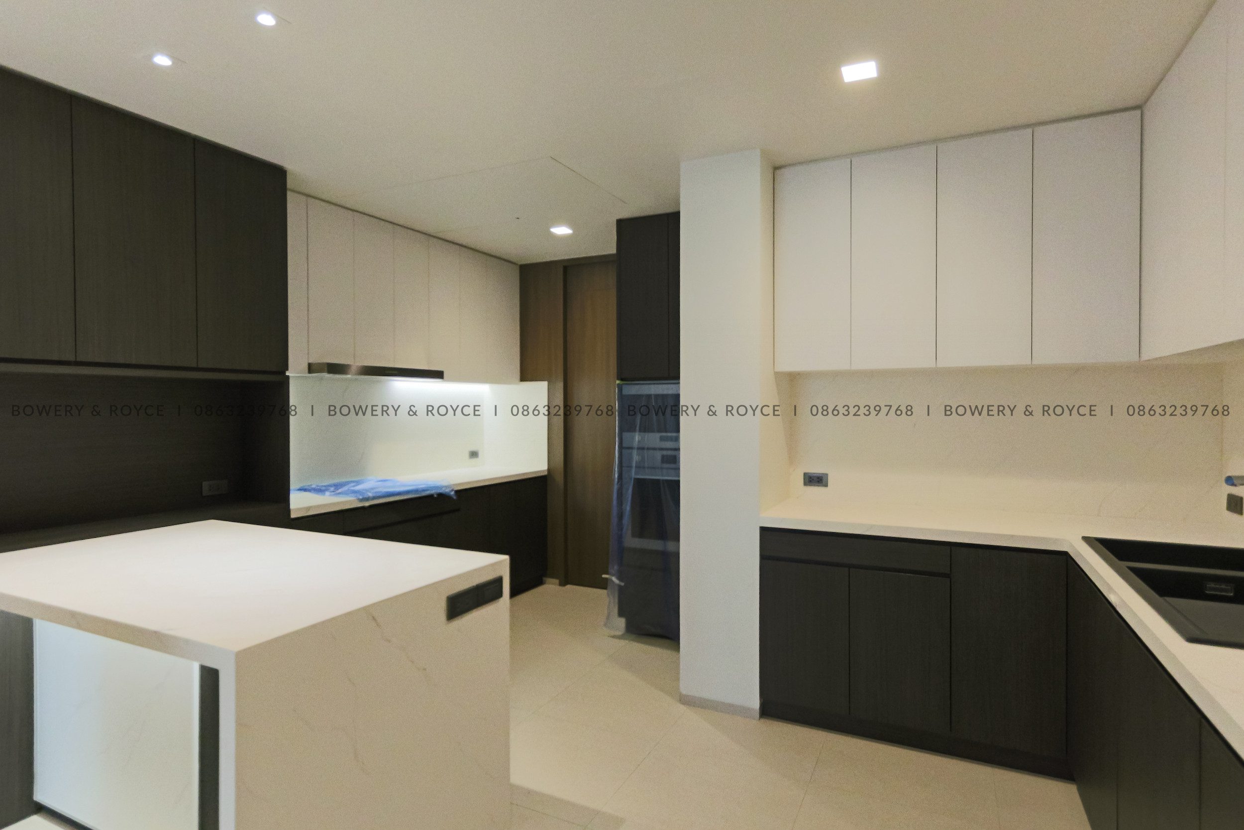 Immaculate Three Bedroom Condo for Rent in Phrom Phong-1