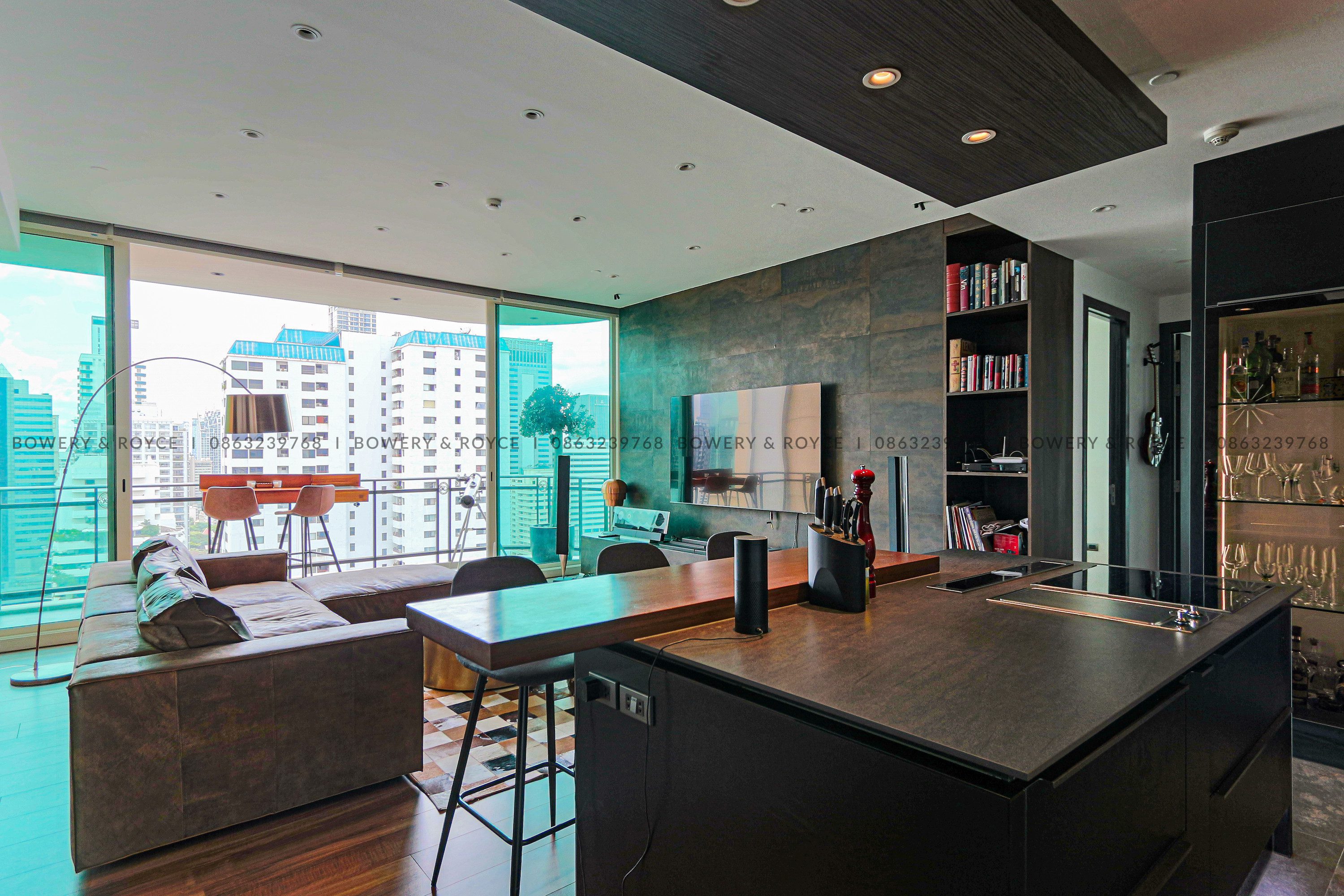 Beautifully renovated three bedroom condo for sale in Phrom Phong