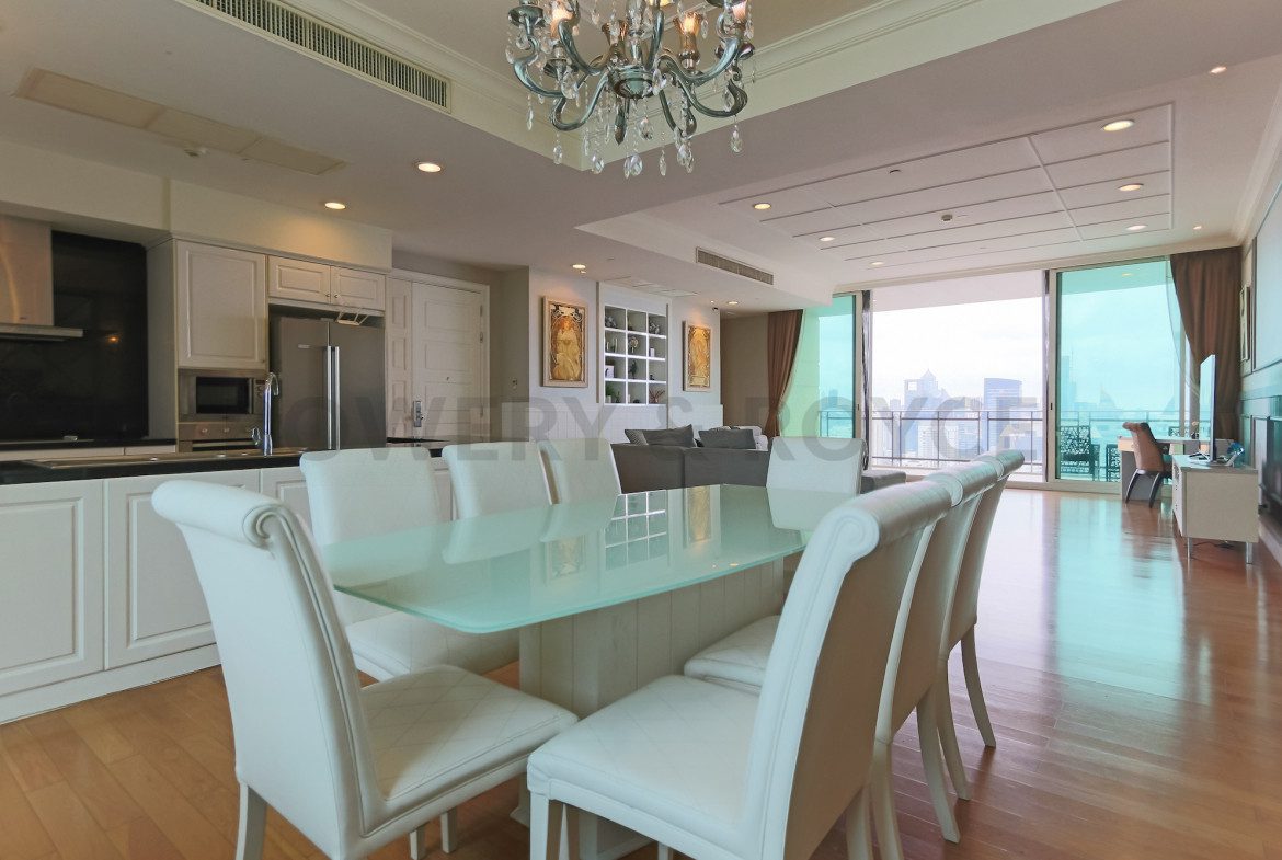 Large Four Bedroom Condo for Rent and for Sale in Phrom Phong