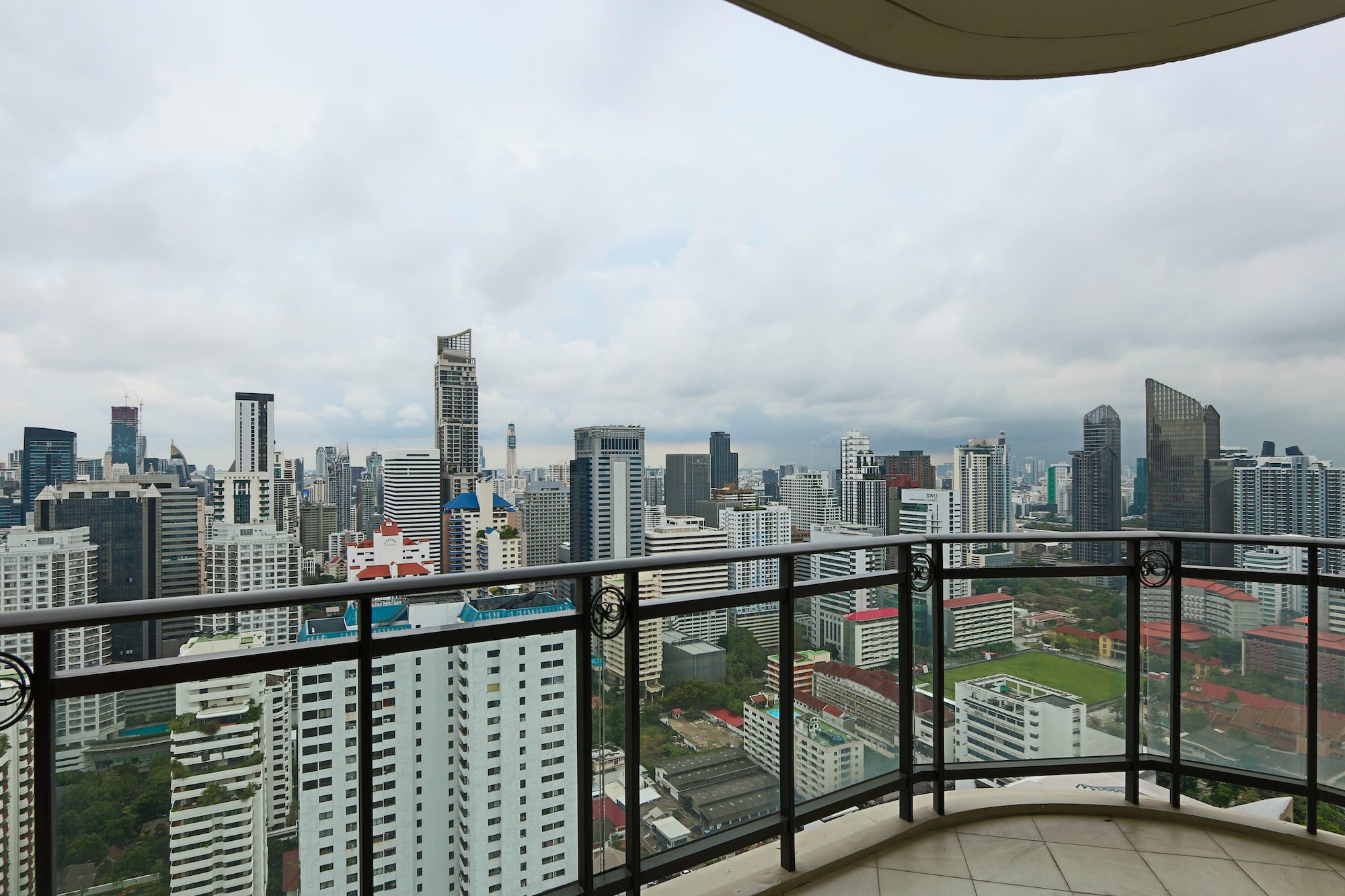large-four-bedroom-condo-for-rent-and-for-sale-in-phrom-phong-19 Large Four Bedroom Condo for Rent and for Sale in Phrom Phong