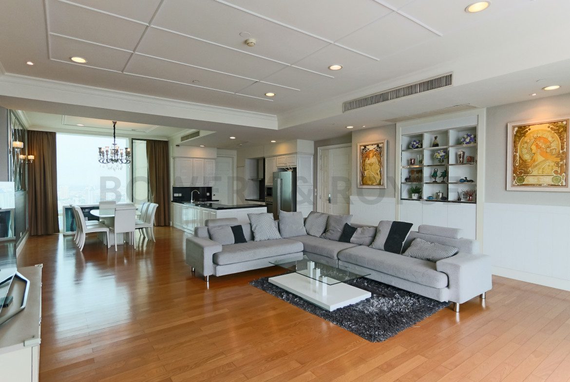 Large Four Bedroom Condo for Rent and for Sale in Phrom Phong