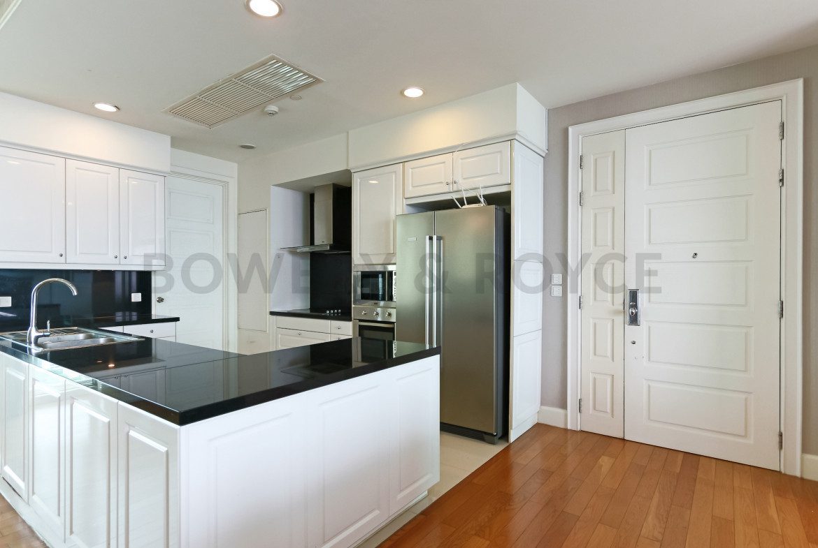 Large Four Bedroom Condo for Rent and for Sale in Phrom Phong