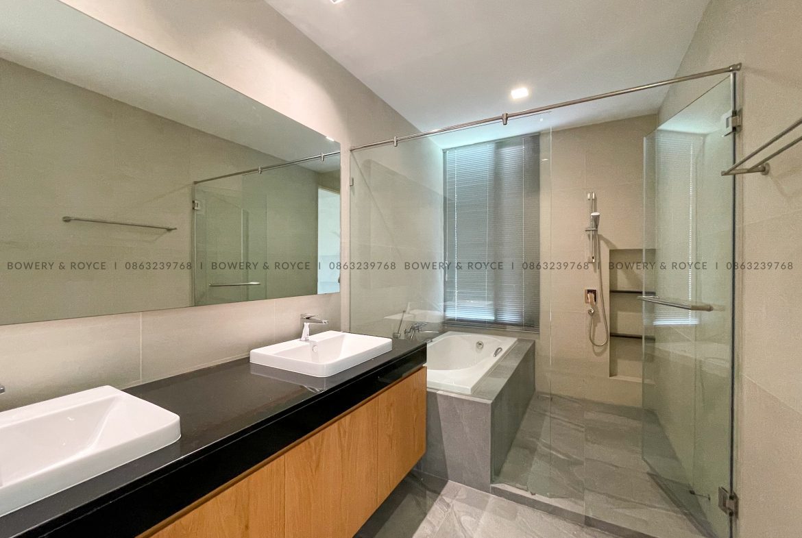 Immaculate Three Bedroom Condo for Rent in Thong Lor-bowery-and-royce
