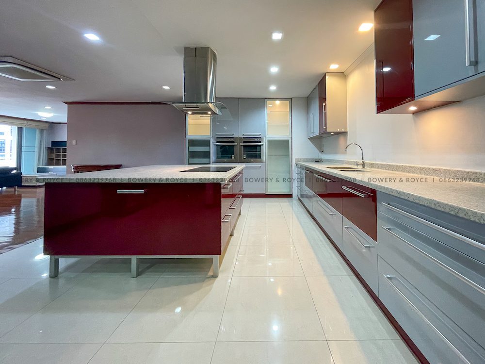 SPACE TO GROW Two Bedroom Condo for Rent in Phrom Phong