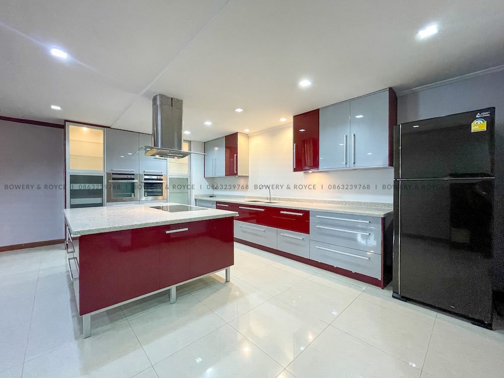 SPACE TO GROW Two Bedroom Condo for Rent in Phrom Phong