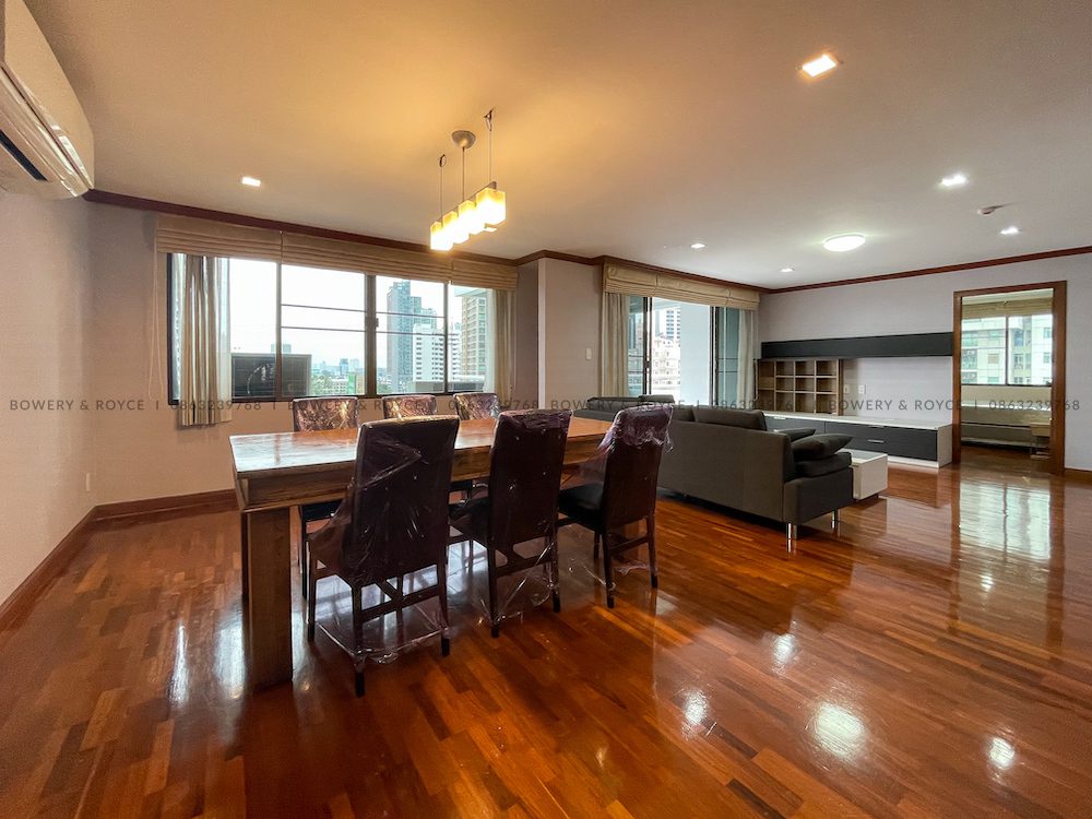 SPACE TO GROW Two Bedroom Condo for Rent in Phrom Phong