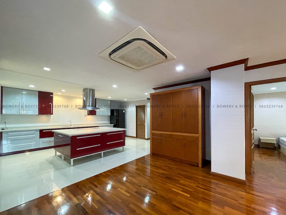 SPACE TO GROW Two Bedroom Condo for Rent in Phrom Phong