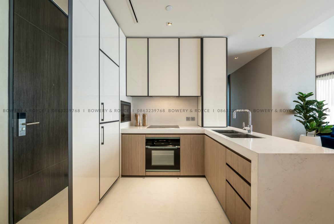 Modern One Bedroom Condo for Rent in Phrom Phong-1