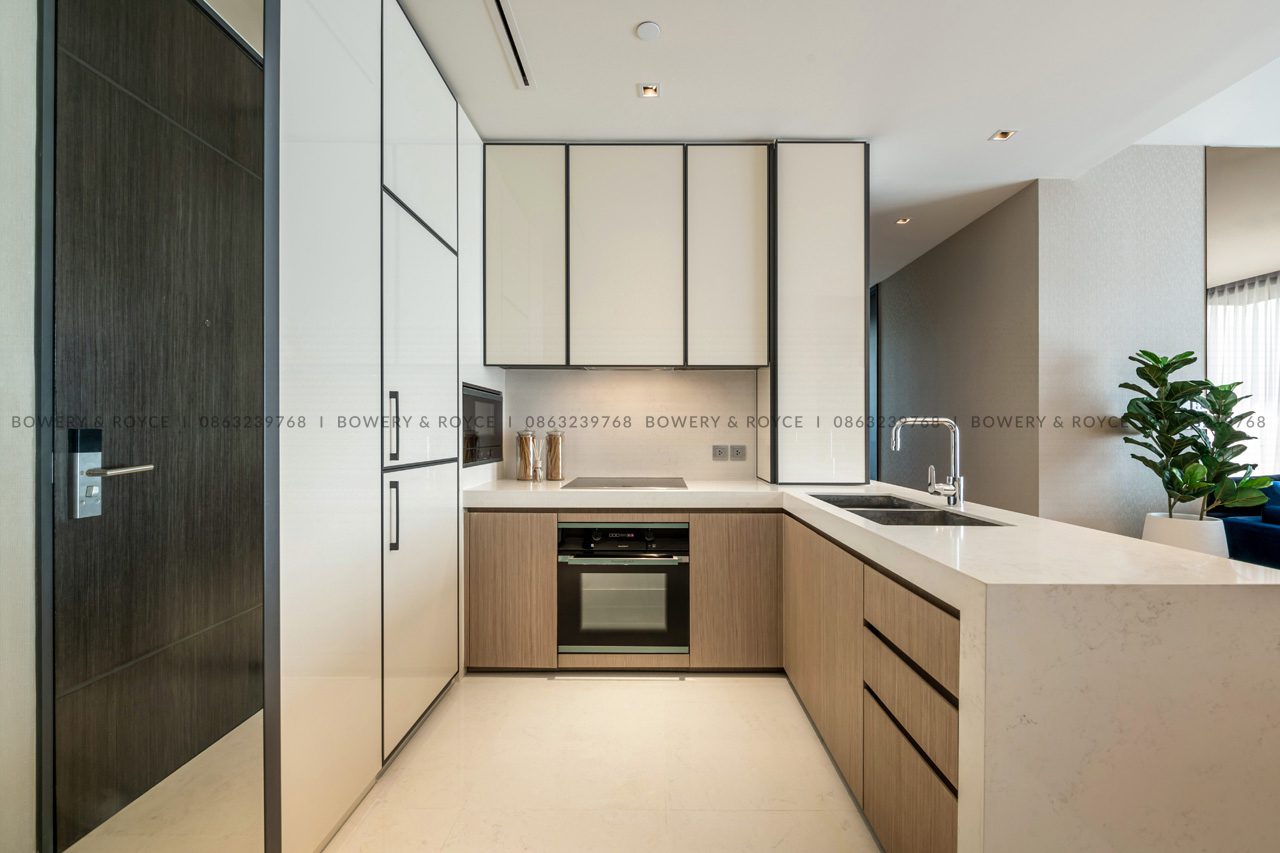 Modern One Bedroom Condo for Rent in Phrom Phong-1