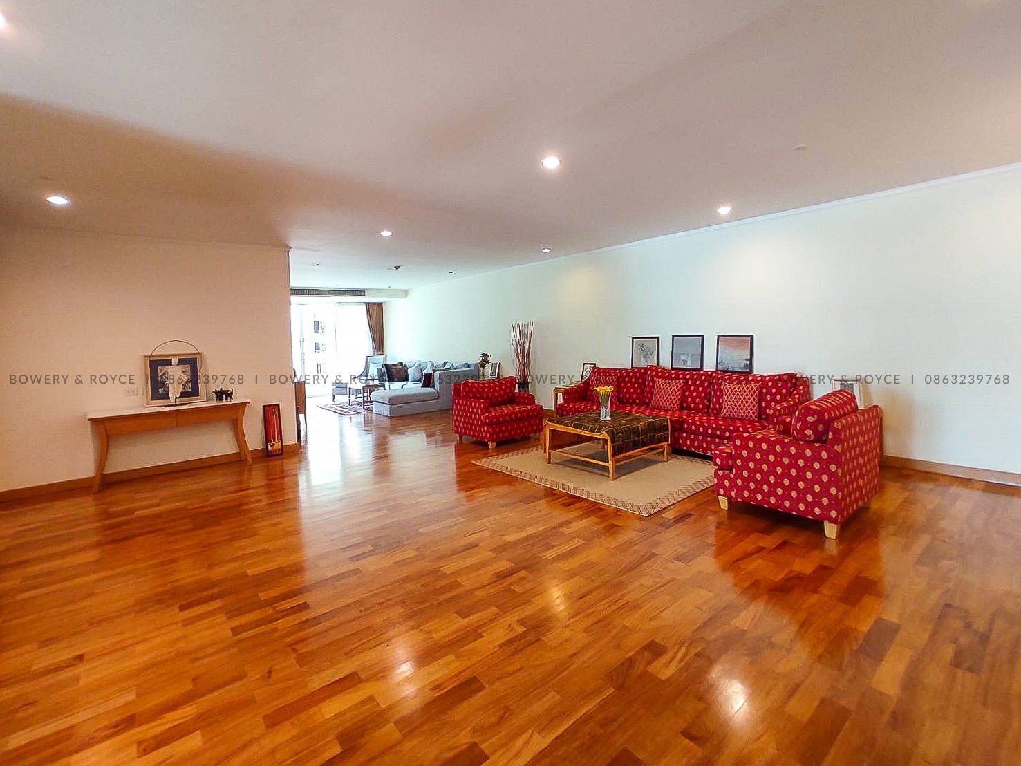 Spacious Three Bedroom Pet Friendly Apartment for Rent in Phrom Phong