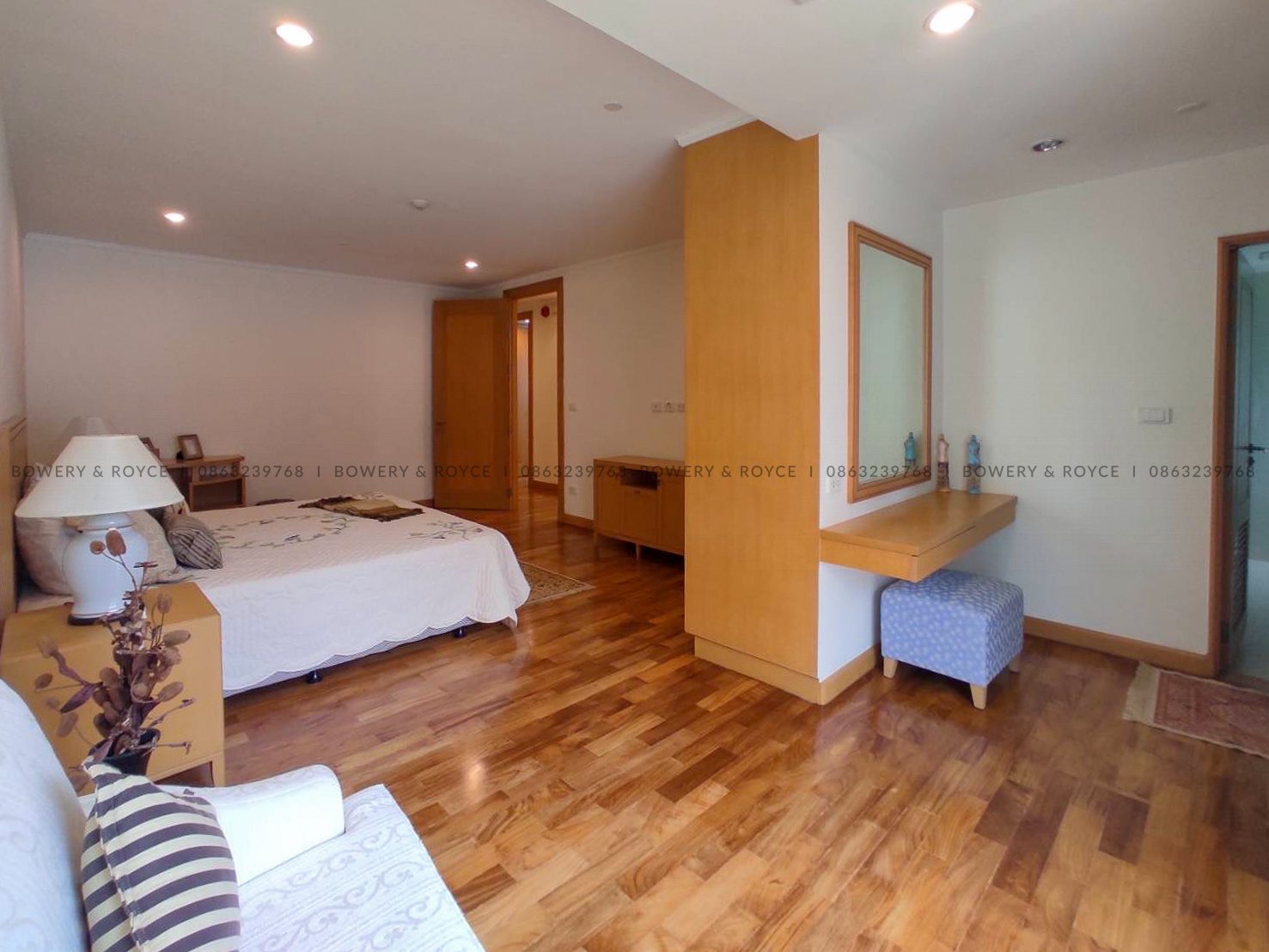 Spacious Three Bedroom Pet Friendly Apartment for Rent in Phrom Phong