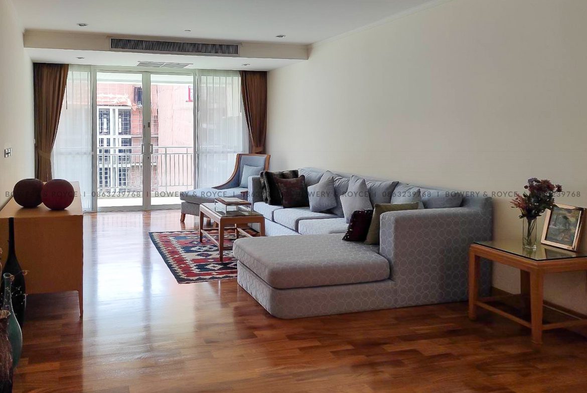 Spacious Three Bedroom Pet Friendly Apartment for Rent in Phrom Phong