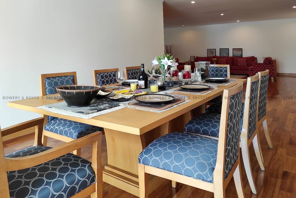 Spacious Three Bedroom Pet Friendly Apartment for Rent in Phrom Phong