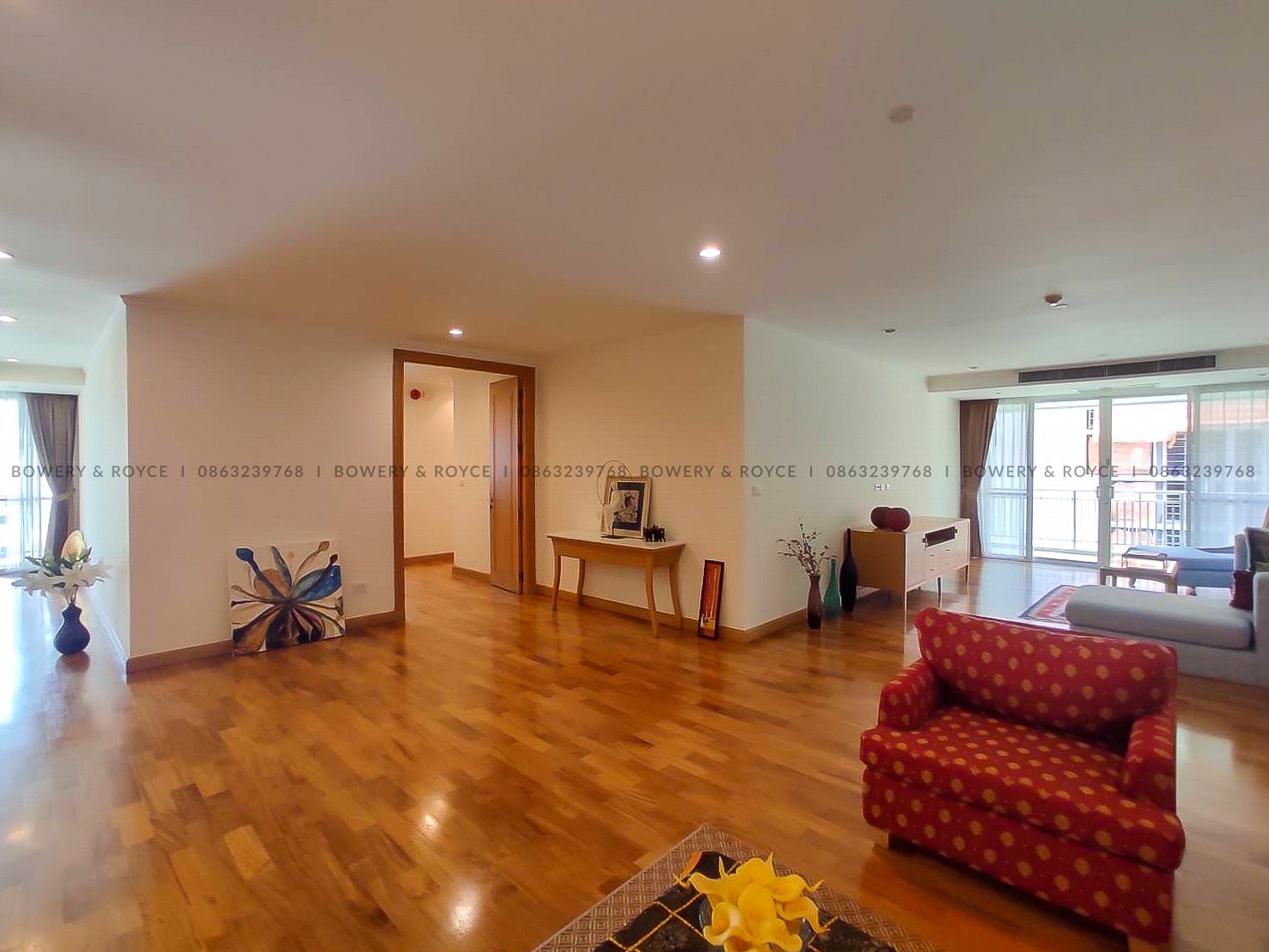 Spacious Three Bedroom Pet Friendly Apartment for Rent in Phrom Phong