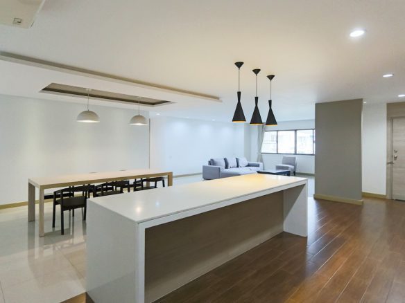 THONGLOR DELIGHT Three Bedroom Condo for Rent in Thong Lor