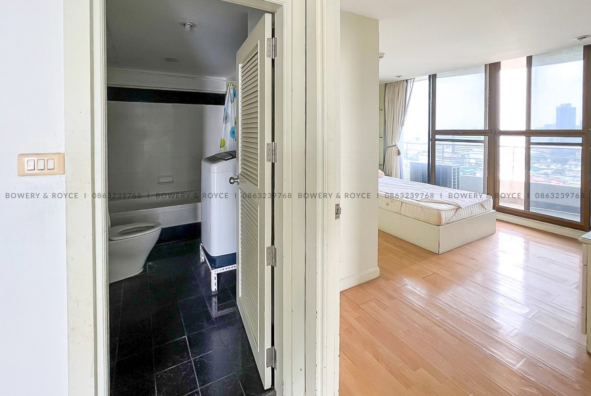 Unpolished Gem Two Bedroom Condo for Sale in Phrom Phong
