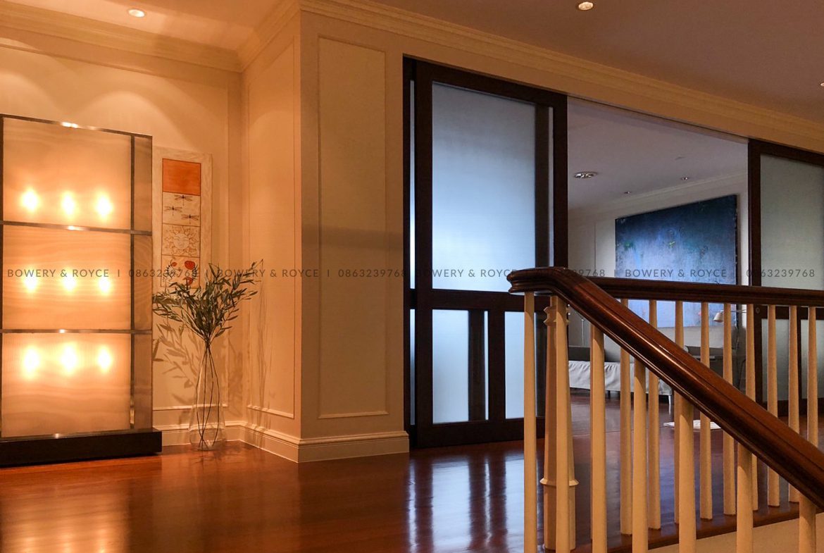 Over-sized Four Bedroom Penthouse For Sale in Asoke