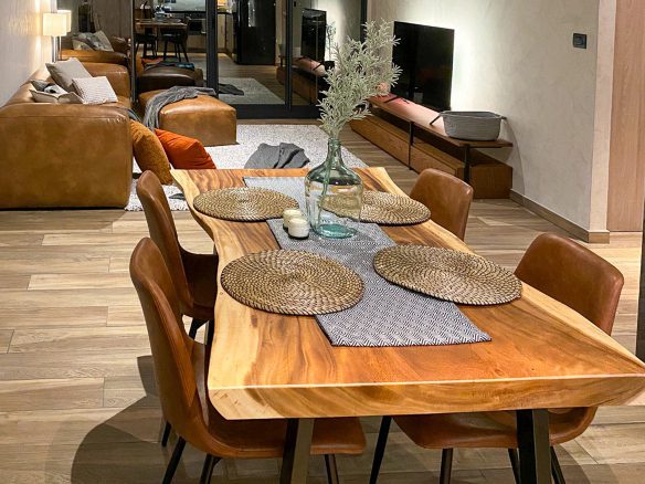 modern-two-bedroom-condo-for-sale-in-asoke