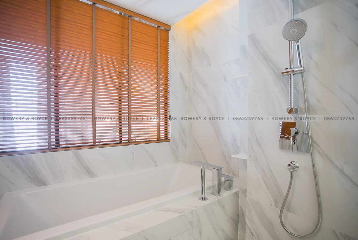 Modern two bedroom condo for sale in Asoke