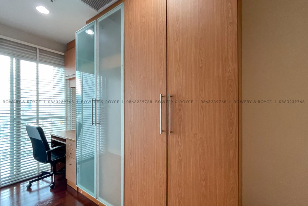 Large Two Bedroom Condo for Rent in Noble Ora Thong Lor