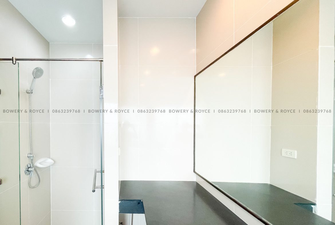 Large Two Bedroom Condo for Rent in Noble Ora Thong Lor
