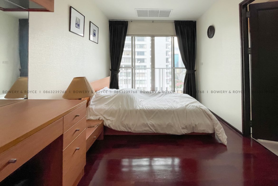 Large Two Bedroom Condo for Rent in Noble Ora Thong Lor