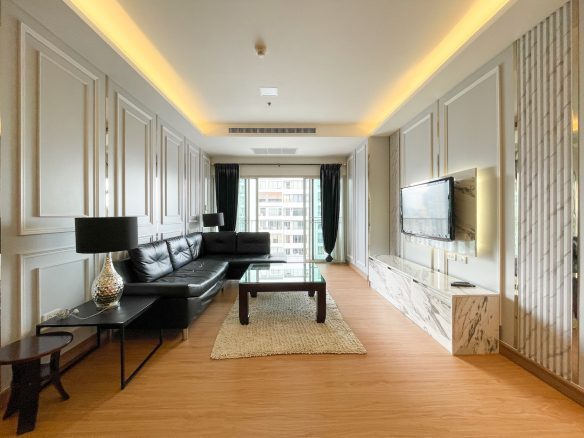 Beautiful Renovated Two Bedroom Condo for Rent in Thong Lor-1