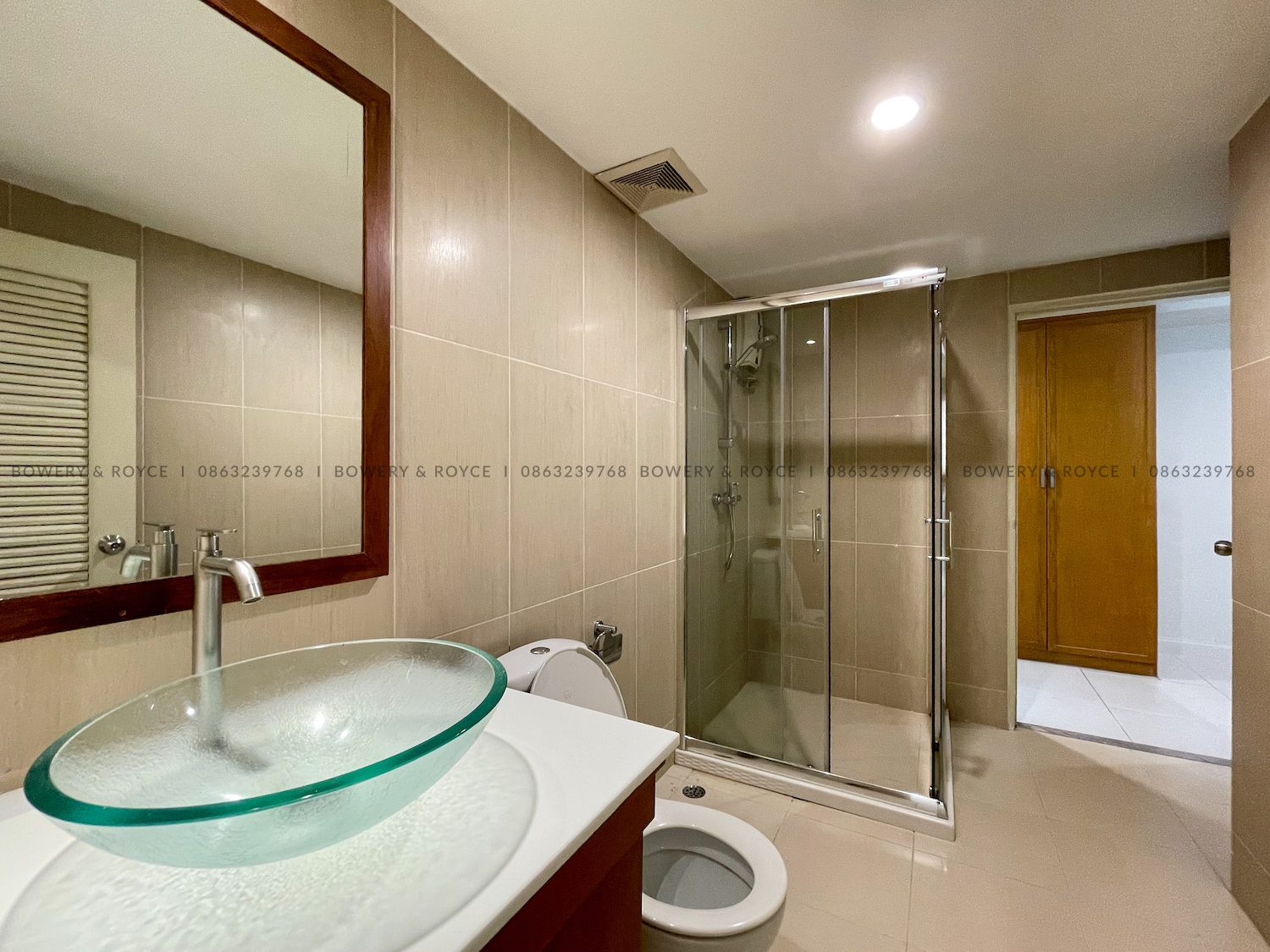 large three bedroom condo for rent in Phrom Phong